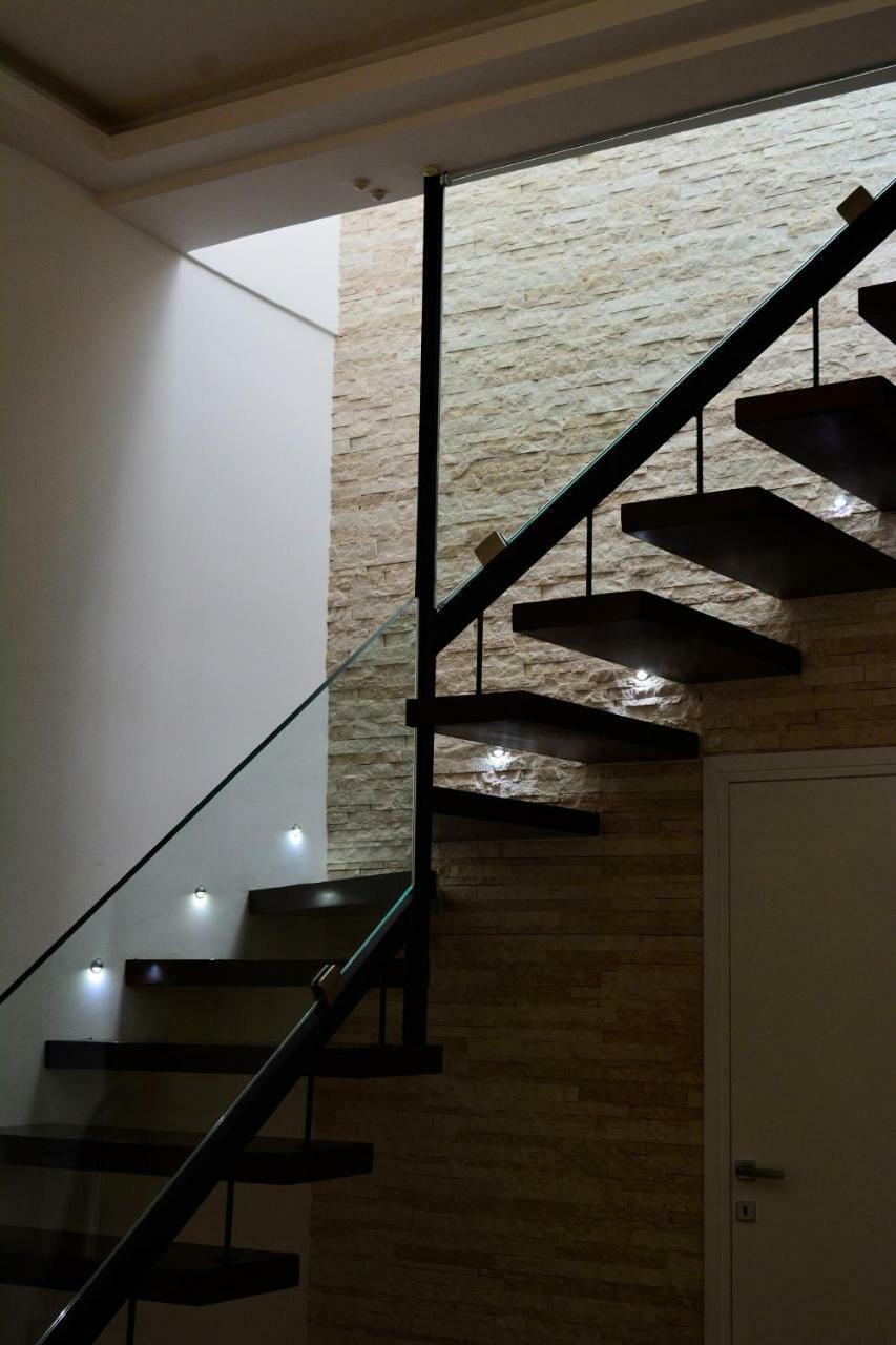 Le 13 Fontane Apartment ซาแลร์โน ภายนอก รูปภาพ
