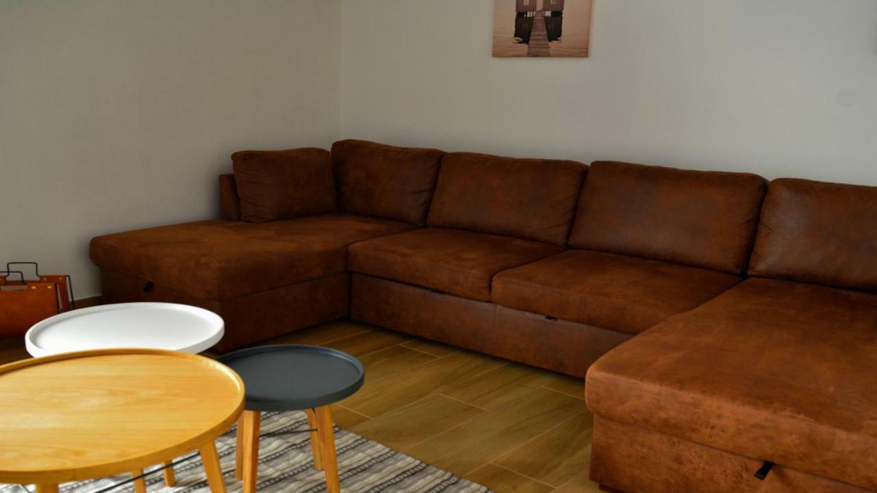 Le 13 Fontane Apartment ซาแลร์โน ภายนอก รูปภาพ